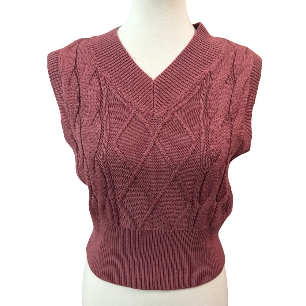 Moon & Madison Dusty Mauve Cable Knit Sweater Vest XS New with Tags